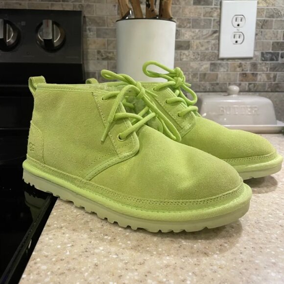 UGG Limited Edition Lime Green - Picture 4 of 4
